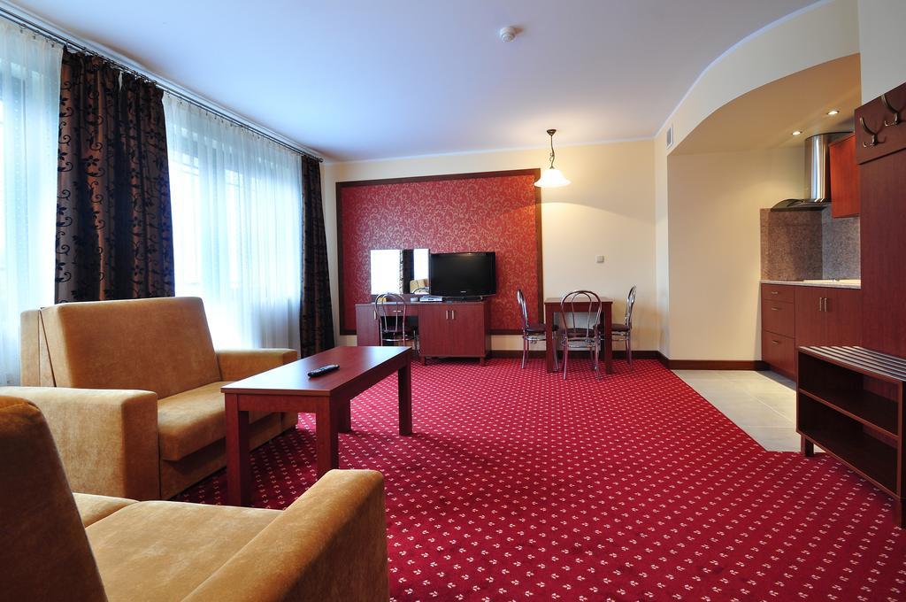 Apartamenty Continental Krynica Morska Room photo